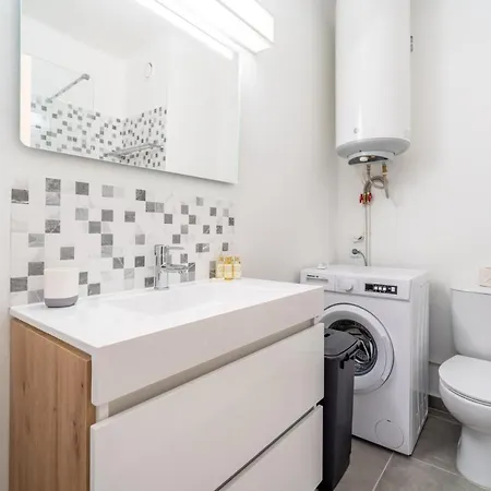 Apartamento Magna - Apt- 206 By Hellovacations