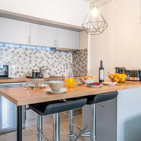 Magna - Apt- 206 By Hellovacations 아파트 알부페이라